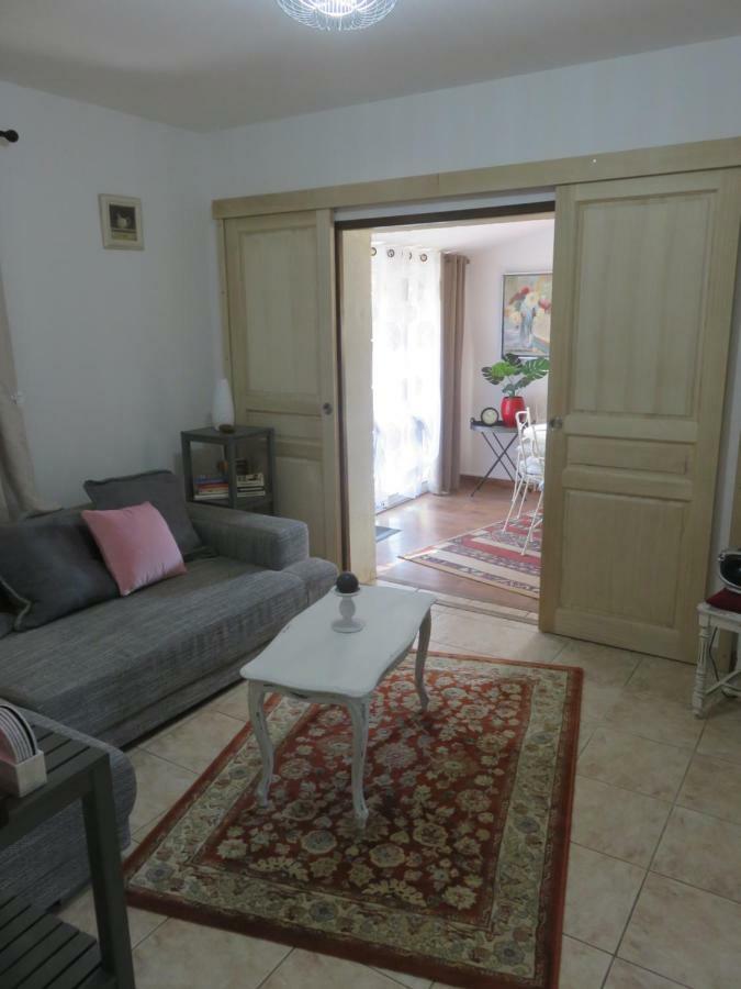 Charmant Appartement Saint Gely Cornillon Eksteriør bilde